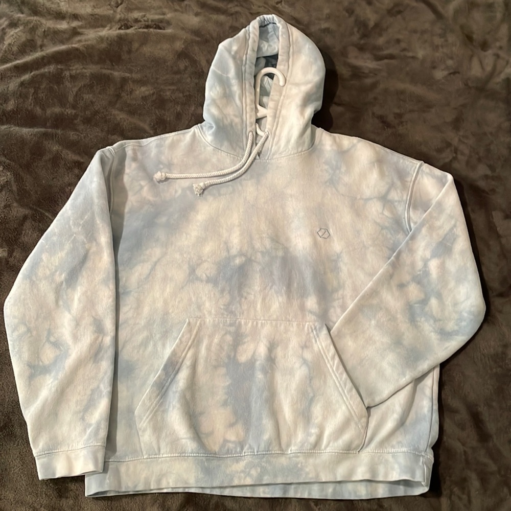 URBAN OUTFITTERS Men’s Size Medium Blue & White Tie-Dye Hoodie